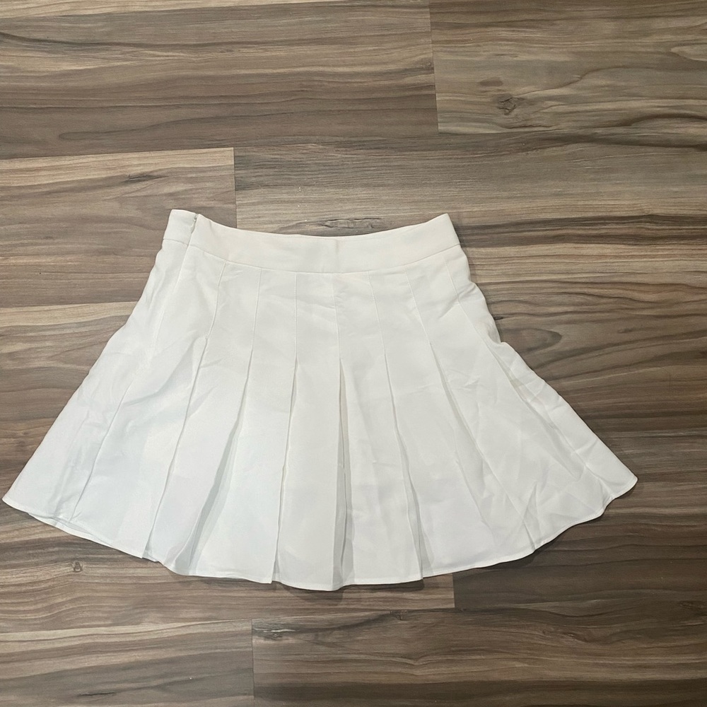 Cutest tennis skirt NEVER WORN